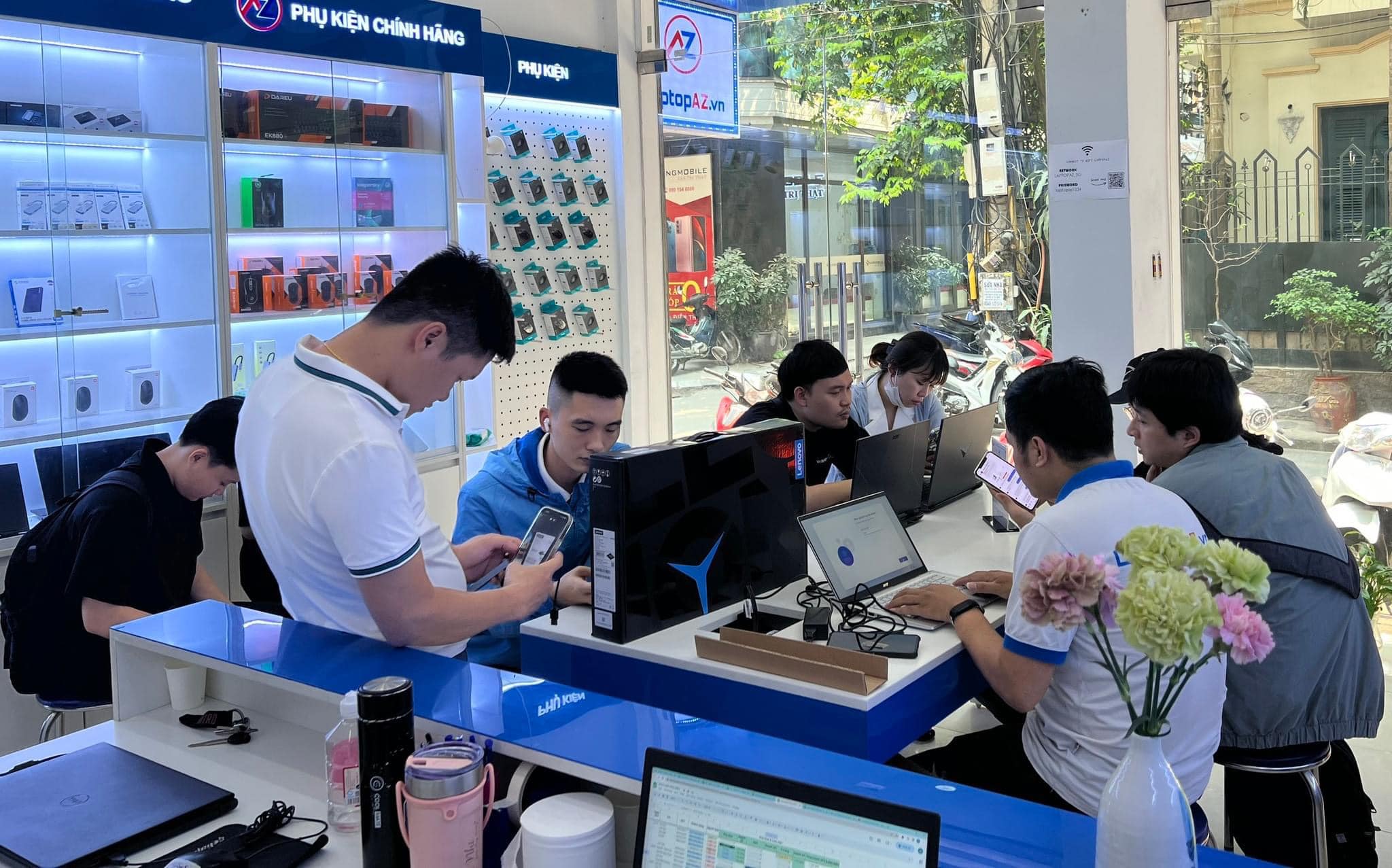 Phụ Kiện Laptop Gần Đây – 2025 Mua Ở Đâu Uy Tín, Giá Tốt ? 3 phụ kiện laptop gần đây